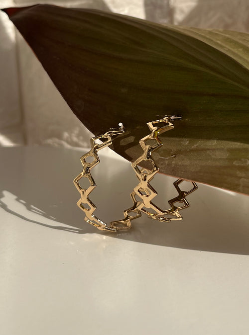 Gold Tone Geometric Link Hoop Earrings